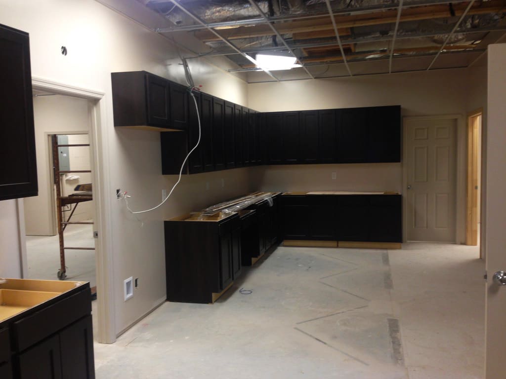 Commercialwork35 garage cabinets picture