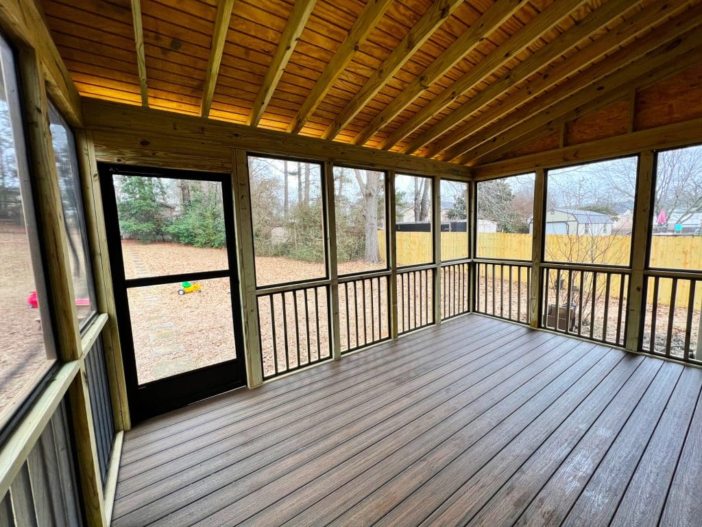 Pelham02 Outdoor Enclosure Contractors pic