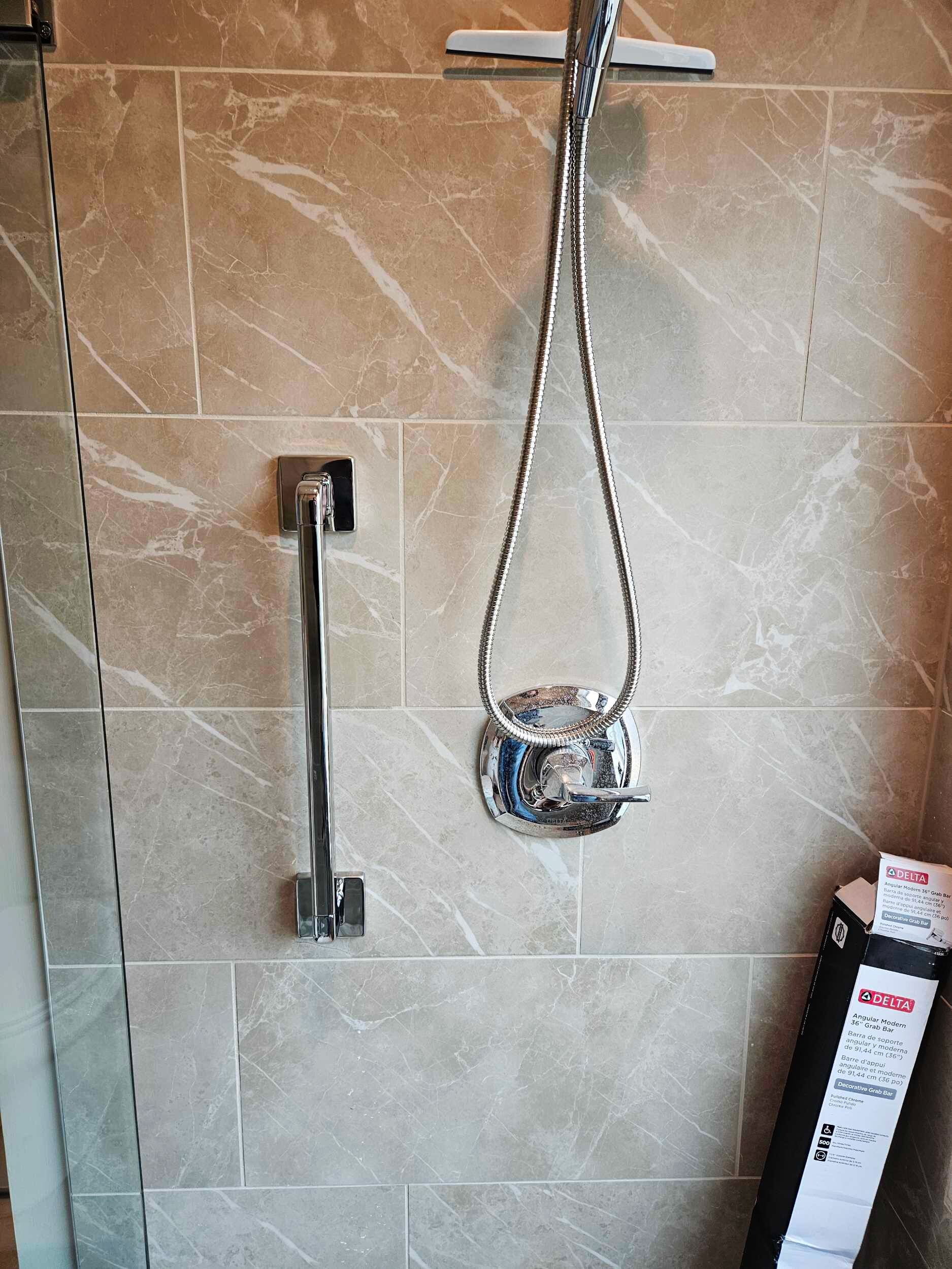 Bathroom Fixture Trends 2024 picture