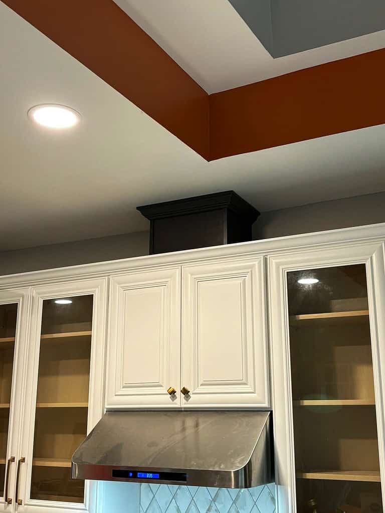 kitchen lighting trends 2026 picture