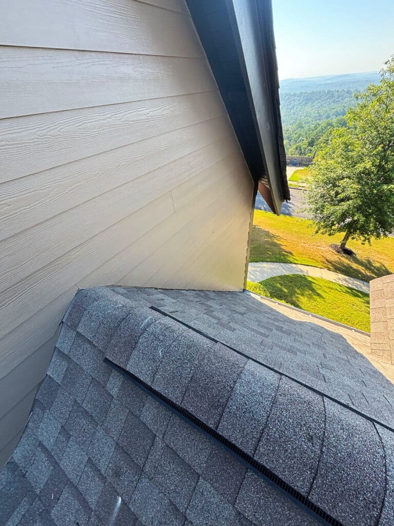 Marassa19 house siding repair picture