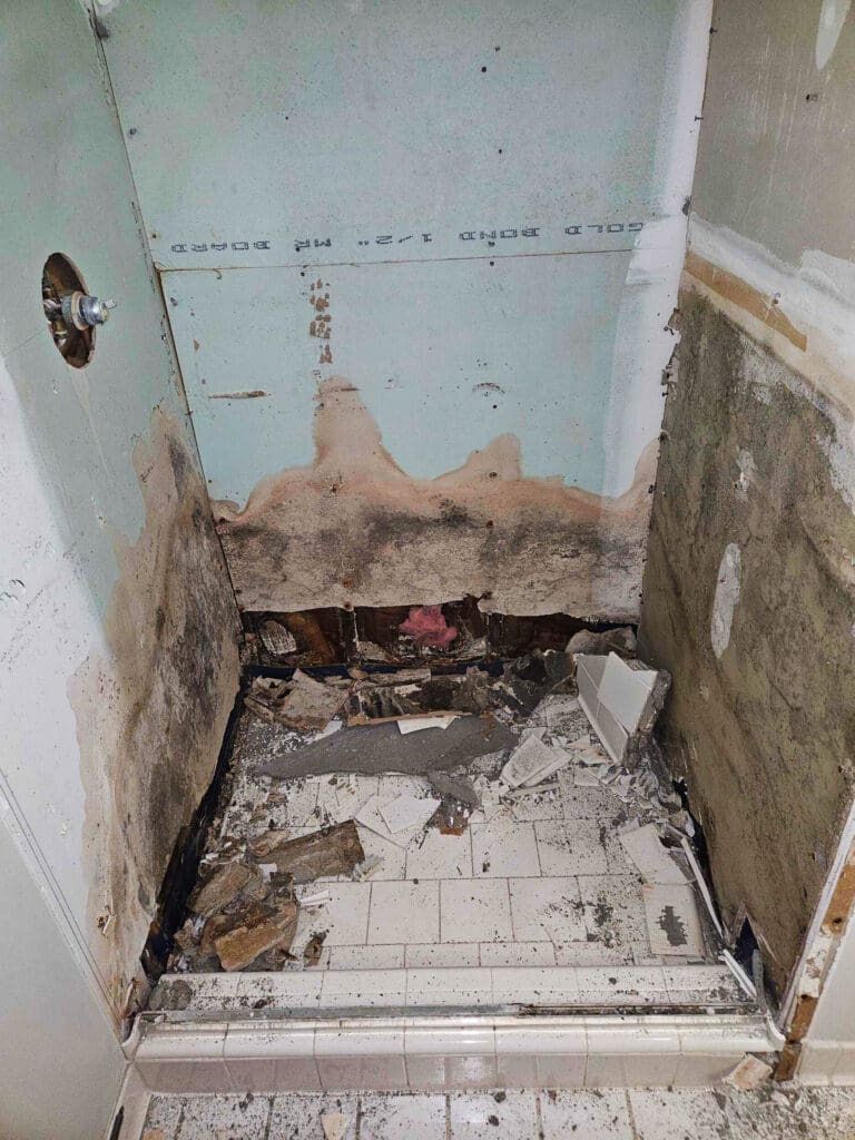 sewer gas smell in house picture