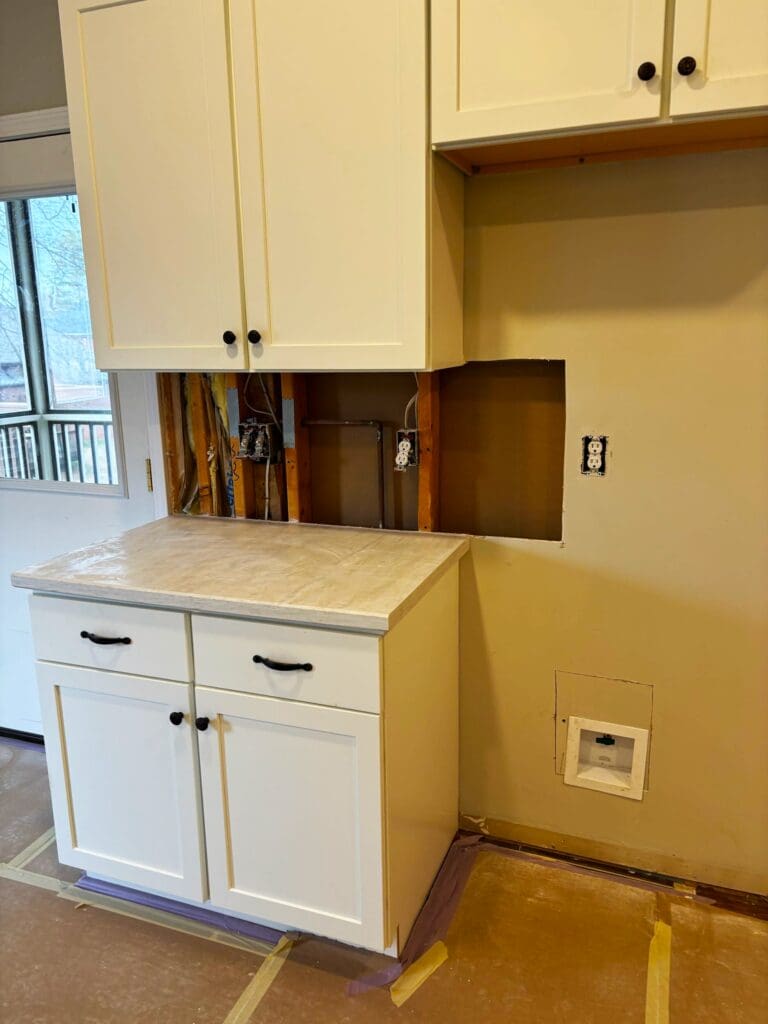 current kitchen cabinet trends picture