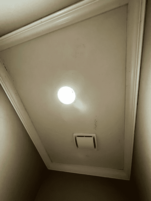 Coving32 best wattage for bathroom lights picture